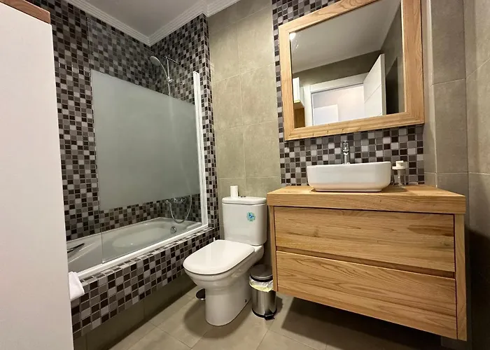 Hercules Town By Oktheway Apartment A Coruna